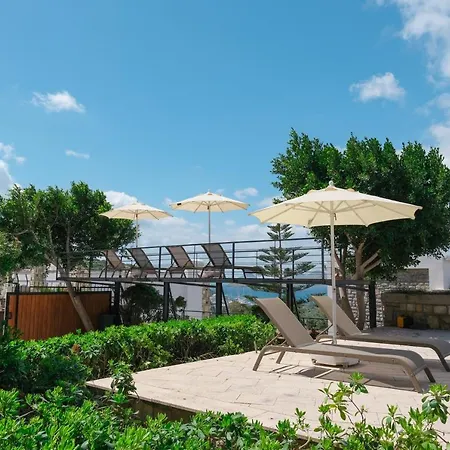 Roas Residences Apartment